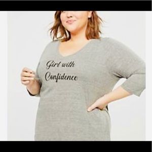 NWT "Girl with Confidence" v neck 3/4 sleeve heather grey tee Curved Hem